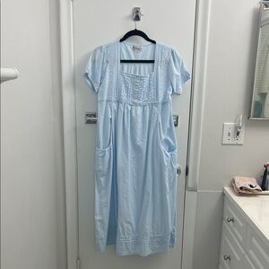 Sky Blue Maxi Dress with Pockets – Chic & Effortless Summer Style 💙✨